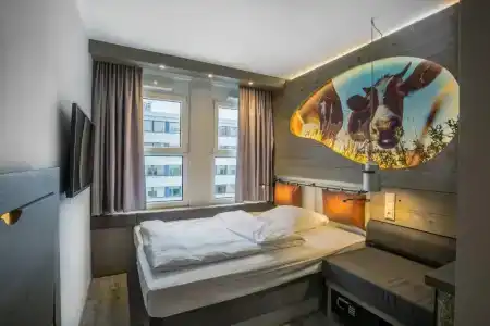 Cocoon Hauptbahnhof - 53
