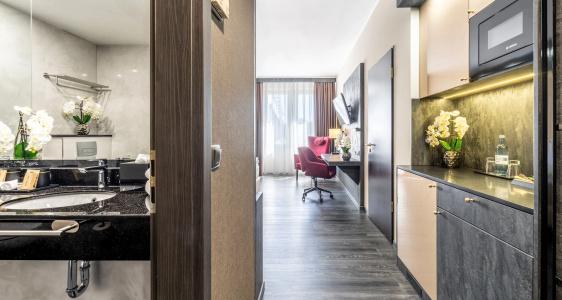 Plaza Schwerin; Sure Collection By Best Western - 77