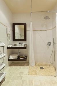 Le Clos Medicis - 8