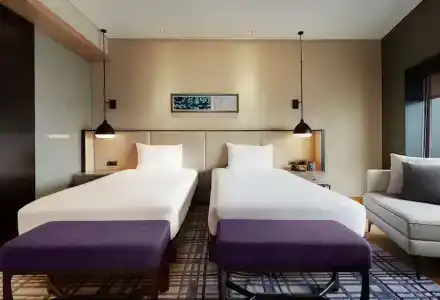 Hilton - 5