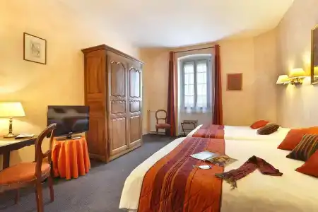 Hôtel Les Tilleuls, Bourges - 36