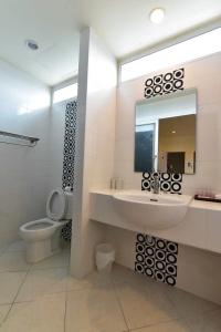 Tharakiree Place - 7