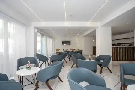 Best Western Plus Larco - 18