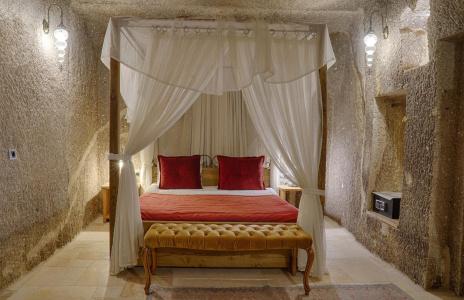 Hera Cave Suites - 26