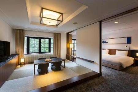 Kyukaruizawa Kikyo, Curio Collection by Hilton - 102