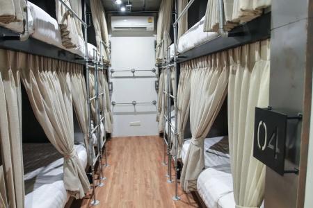 Oyo 704 Siam Plug In Hostel - 5