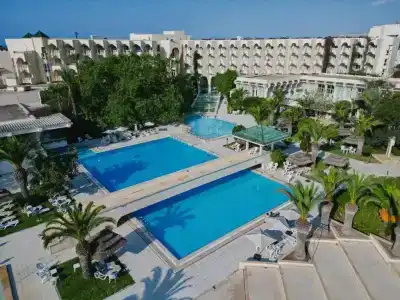 Novostar Nahrawess Thalasso and Aquapark - 11