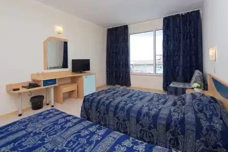 Blue Bay - 40