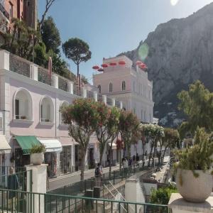 Capri - 13