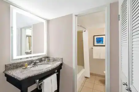 Doubletree By Hilton Denver Cherry Creek, Co - 7