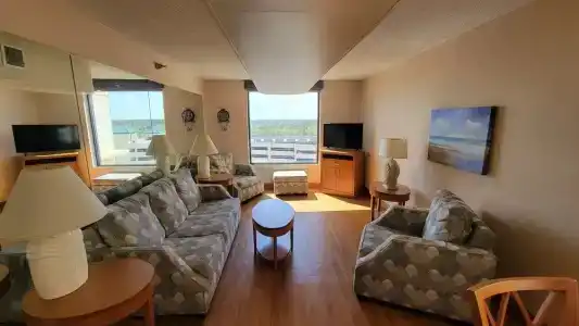 Four Sails Resort - 41