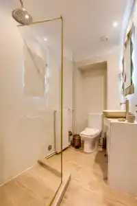 Pandrosos Divine Suites - 60