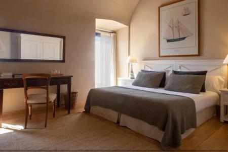 El Far Restaurant - 11