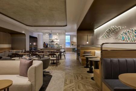 Renaissance Long Beach - 52
