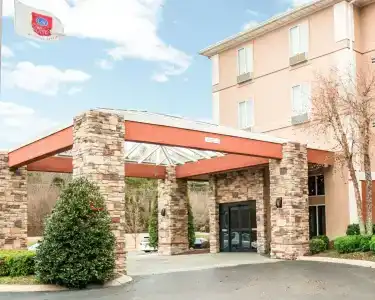 Comfort Suites Airport Nashville - 0