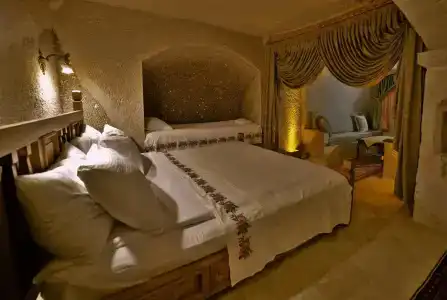 Grand Cave Suites - 3