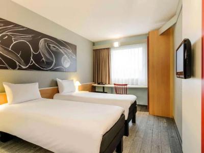 ibis Luebeck City - 80