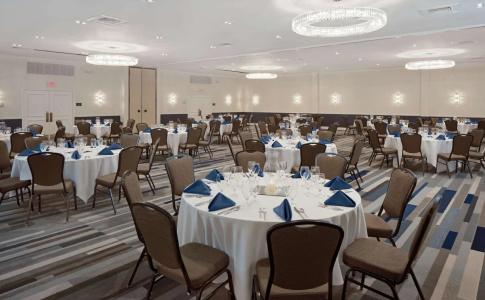 Hilton Nashville Airport - 11