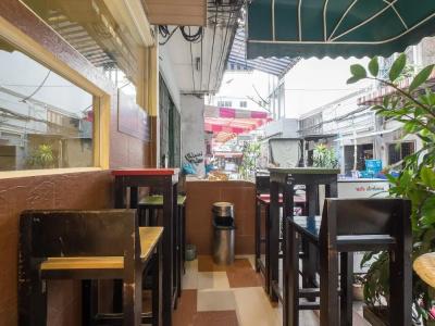 Royal Express Inn - 12