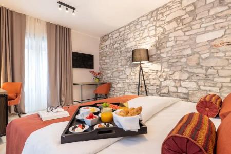 Rivalmare Boutique - 38