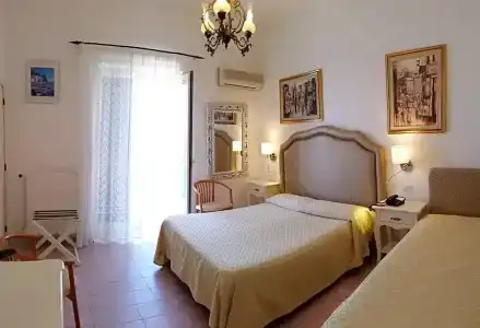 La Perla - 93
