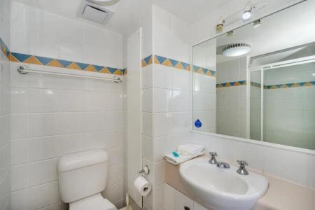 Burleigh Beach Tower - 47