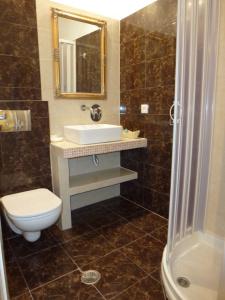Atalos Suites - 8