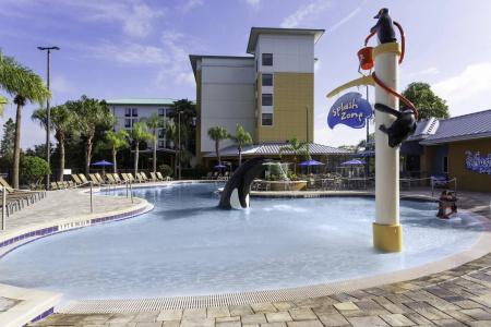 SpringHill Suites by Marriott Orlando at SeaWorld - 8