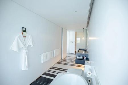 Veranda Pool Suite - 116