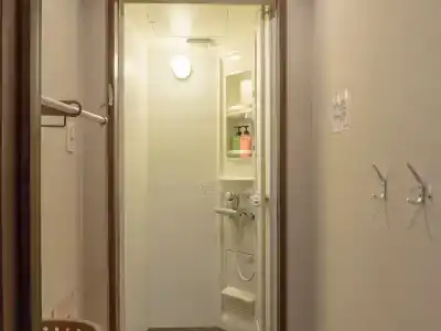 Fukuoka Hana Hostel - 14