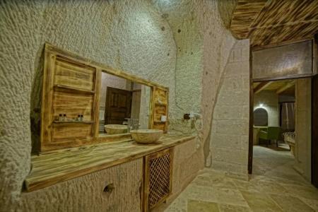 Zeus Cave Suites - 24