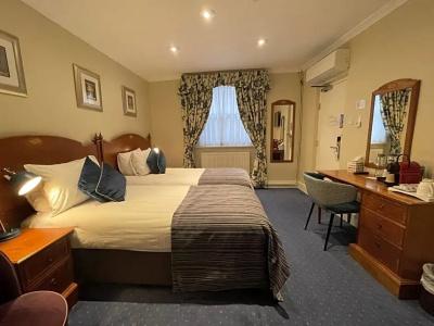The Windermere, London - 108