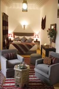 Riad Shaloma - 34