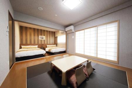 Sarasa Shinsaibashi - 30