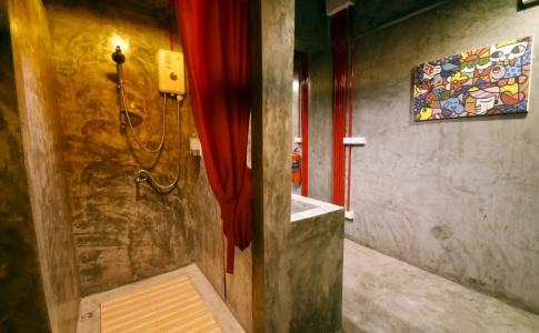 Sleeper Hostel - 8