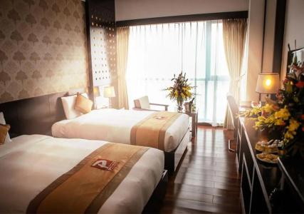 Halong Palace - 47