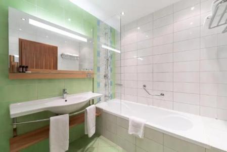 Arena Wellness - 72