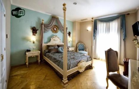 Adriano Boutique Sevilla - 107