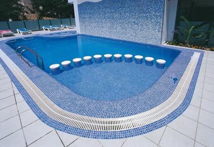 Rh Riviera - Adults Only - 12