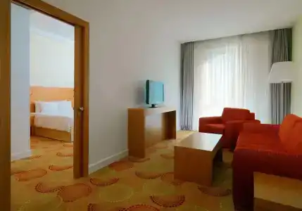 Courtyard by Marriott Budapest City Center - 76