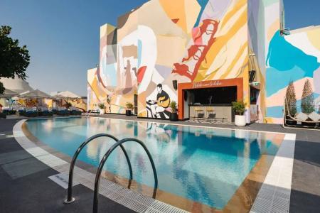 Pullman Dubai Jumeirah Lakes Towers - 17