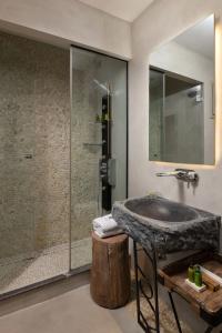Elakati Luxury Boutique - Adults Only - 55