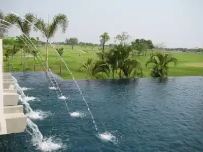 Uniland Golf & - 28