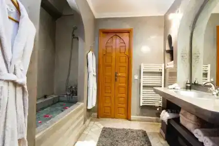 Riad Mazaya - 35