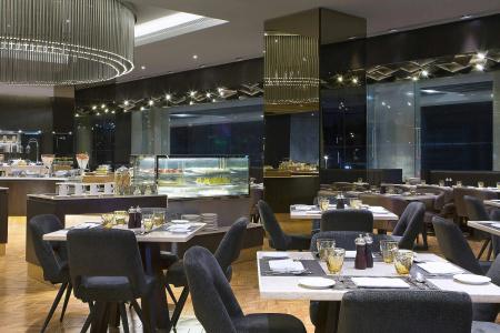 Le Meridien - 38
