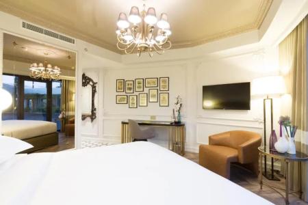 DoubleTree By Hilton Izmir Airport - 63