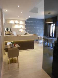 Ares Milano - 21