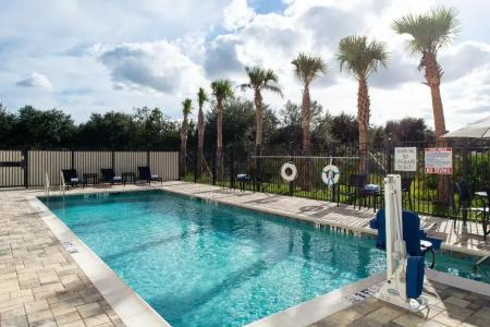 Holiday Inn Express Orlando - South Park, An Ihg - 11