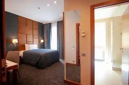 CITYHOTEL - 22