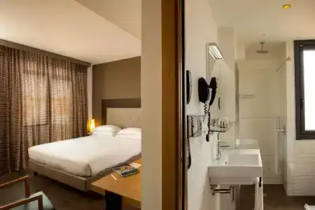 Best Western Plus Spring House - 51